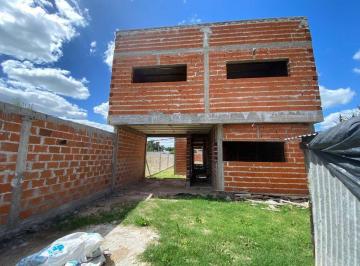 Casa · 210m² · 9 Ambientes · 2 Cocheras · Casa Duplex en Construccion en Venta La Plata