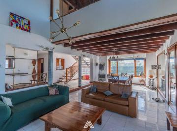 Casa · 220m² · 4 Ambientes · 3 Cocheras · Alquila Casa 4 Dorm Frente Al Mar. Villa Argentina