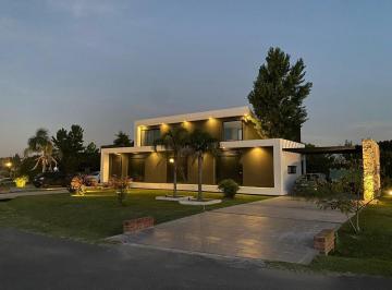 Casa · 340m² · 4 Ambientes · 4 Cocheras · Casa 5 Ambientes Venta Haras San Pablo G. Rodriguez