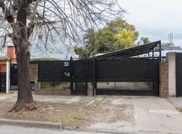 Casa · 100m² · 3 Ambientes · 1 Cochera · Venta de Casa 3 Amb en Hurlingham con Cochera