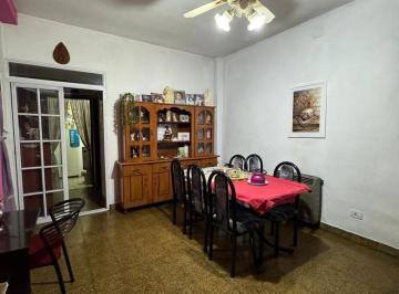 PH · 116m² · 3 Ambientes · 1 Cochera · Venta PH 3 Amb C/coch y Patio Villa Lugano Permuta