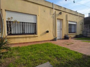 PH · 56m² · 3 Ambientes · Venta Casa Interna PH 2 Dorm. en San Nicolas