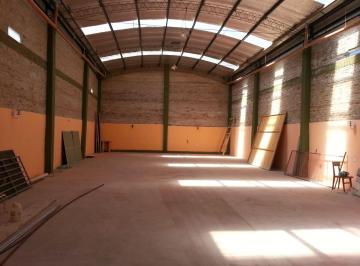 Bodega-Galpón · 300m² · Galpon en Venta, Excelente Ubicacion, San Miguel