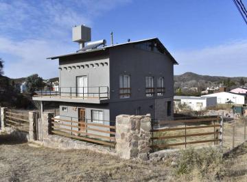 Casa · 270m² · 4 Ambientes · 1 Cochera · Alquiler Casa Potrero de Los Funes San Luis