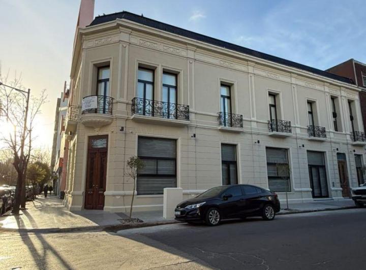 Local comercial · 360m² · 3 Ambientes