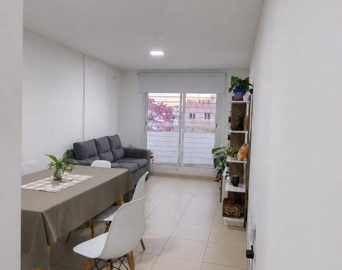 Departamento · 50m² · 4 Ambientes · 1 Cochera