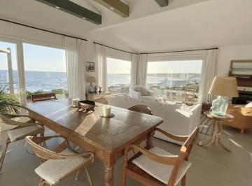 Casa · 250m² · 5 Dormitorios · Espectacular Casa Primera Fila Al Mar