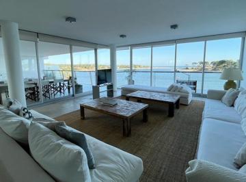 Departamento · 289m² · 4 Dormitorios · 4 Cocheras · Delamar 208