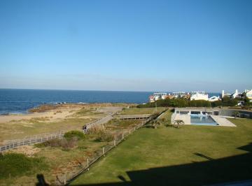 Departamento · 156m² · 4 Ambientes · 1 Cochera · Departamento en Alquiler Esturion de Montoya Tm²1551