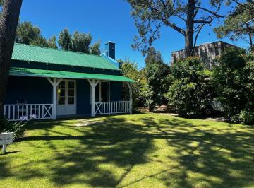 Casa · 150m² · 6 Ambientes · 1 Cochera · La Barra Venta y Alquiler Casa de Verano - Tm5710