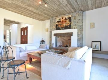 Casa · 250m² · 5 Dormitorios · H2 Pinar del Faro