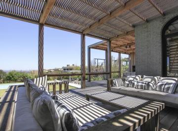 Casa · 385m² · 5 Ambientes · 2 Cocheras · Alquiler Casa - José Ignacio Tm 3391