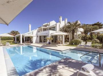 La Barra Venta Casa Las Palmas 2 jardin y piscina · La Barra Venta Casa Las Palmas 2 - Tm52292