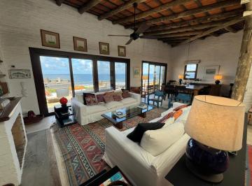 Casa · 380m² · 8 Ambientes · 1 Cochera · Casa en Alquiler - Jose Ignacio "La Escondida"