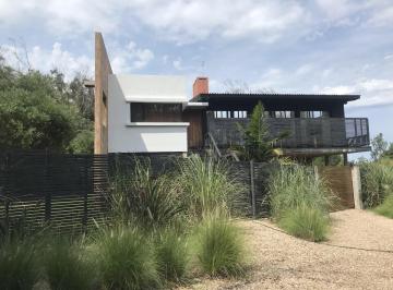 Casa · 220m² · 3 Dormitorios · Siete Mares - Tm5270