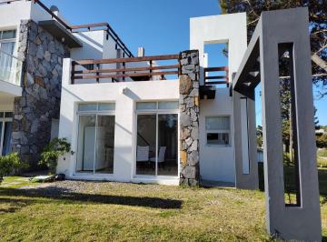 Departamento · 120m² · 2 Dormitorios · 2 Cocheras · Colinas de Manantiales Nº6