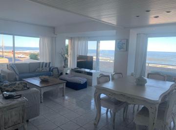 Departamento · 93m² · 5 Ambientes · 2 Cocheras · Departamento en Venta Primera Fila Al Mar Playa El Emir - Tm