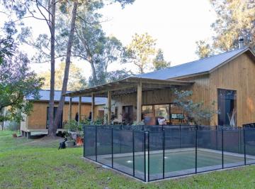 Casa · 150m² · 4 Ambientes · 1 Cochera · Divina Casa en Alquiler y Venta en Barra Verde, La Barra - Tm