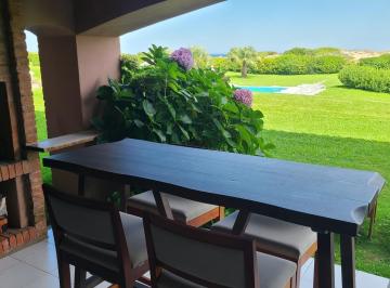Departamento · 98m² · 4 Ambientes · 2 Cocheras · Departamento Bahia de Manantiales con Jardin Sobre Playa Bikini - Tm