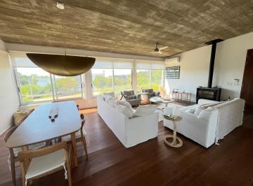 Casa · 222m² · 3 Dormitorios · 2 Cocheras · Elan en Arenas de Jose Ignacio - Tm