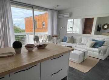 Departamento · 3 Ambientes · 1 Cochera · Departamento Divino en Alquiler en Manantiales - Tm