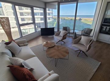 Departamento · 165m² · 4 Ambientes · Trump Tower en Venta y Alquiler Frente a Playa Brava - Tm