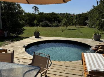 Casa · 3 Dormitorios · Casa en Balneario Buenos Aires - Tm