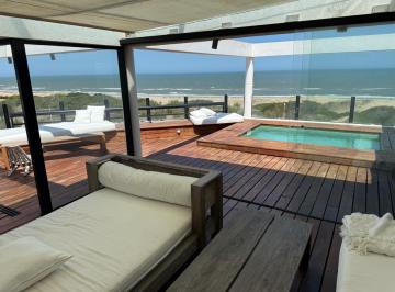 Departamento · 200m² · 6 Ambientes · 1 Cochera · Departamento en Venta Playa Brava Arenas Blancas Tm
