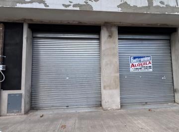 Local comercial · 63m² · 1 Ambiente · Local en Alquiler - Merlo Centro