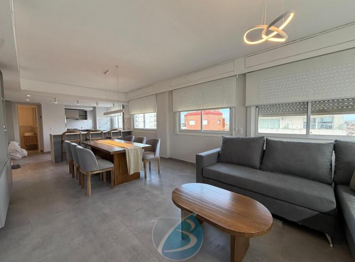 Departamento · 94m² · 4 Ambientes · 1 Cochera