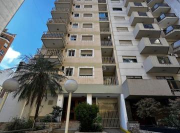Departamento de 4 ambientes, Córdoba · Precioso Depto de 1d con Balcón en La Mejor Zona de Nueva Córdoba!