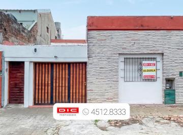 PH · 86m² · 4 Ambientes · 1 Cochera · PH 2 Dorm. Alquiler - Munro