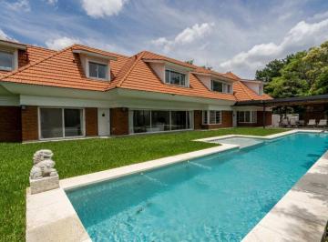 Casa · 467m² · 9 Ambientes · 3 Cocheras · Venta Casa 8 Ambientes San Isidro Pileta Parrilla