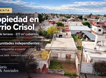 Casa de 15 ambientes, Córdoba · Propiedad en Venta en Barrio Crisol | 420 m² | 3 Departamentos | Ideal Inversión