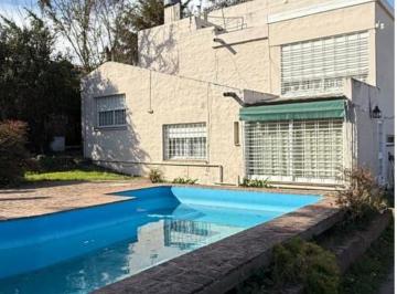 Foto · Venta de Casa en Villa Carlos Paz con Pileta Mas Departamento Apta Credito H.