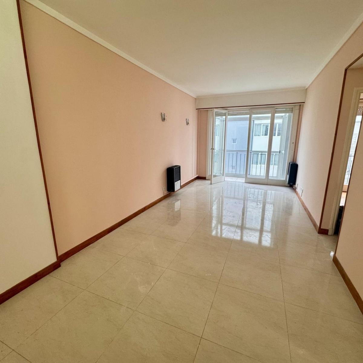 Departamento 3 amb, 70m² en Macrocentro, balcón y calefacción