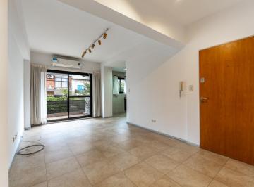 Departamento · 38m² · 2 Ambientes · Semi Piso de 2 Ambientes con Balcón en Venta en El Cid Campeador