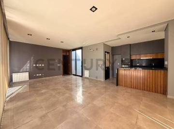 Casa · 172m² · 4 Ambientes · 2 Cocheras · Alquiler Las Cortaderas Guaymallen