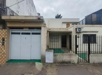 PH de 2 ambientes, Berazategui · Venta PH 2 Ambientes Apto Credito Berazategui