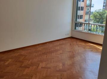 Departamento de 3 ambientes, San Isidro · Departamento en Excelente Ubicacion Super Luminoso y Actualizado Baño y Cocina