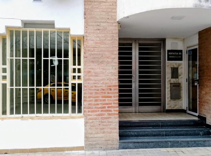 Local comercial · 28m²