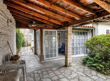 Casa · 75m² · 3 Ambientes · 1 Cochera · Casa en Venta de 3 Ambientes en Martinez en Lote Propio con Posibilidad de Ampliacion