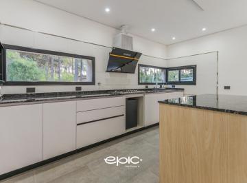 Casa · 156m² · 5 Ambientes · Casa en Venta 5 Amb Pinamar