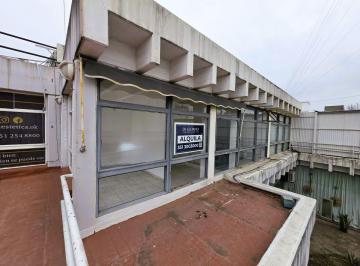 Local comercial de 3 ambientes, Córdoba · Excelente Oficina en Galeria Precedo