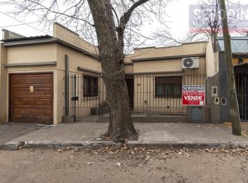 Frente · Casa en Don Bosco