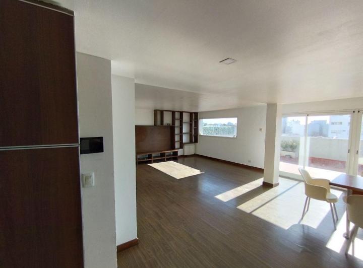 Departamento · 120m² · 4 Ambientes · 1 Cochera