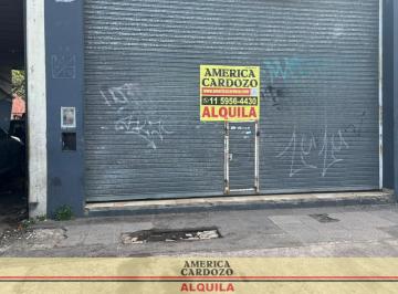 Local comercial de 3 ambientes, Moreno · Galpon 119 Cub. Alquiler Av Victorica Moreno