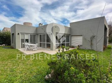 Casa · 180m² · 4 Ambientes · Casa - El Sosiego