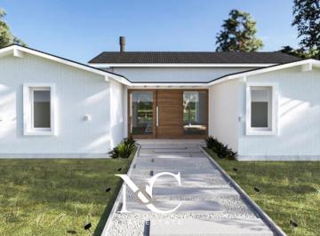 Casa · 200m² · 5 Ambientes · Casa en Venta en Costa Esmeralda a Estrenar
