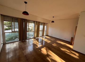 Departamento · 54m² · 2 Ambientes · 1 Cochera · Departamento de 1 Dorm, con Cochera y Baulera